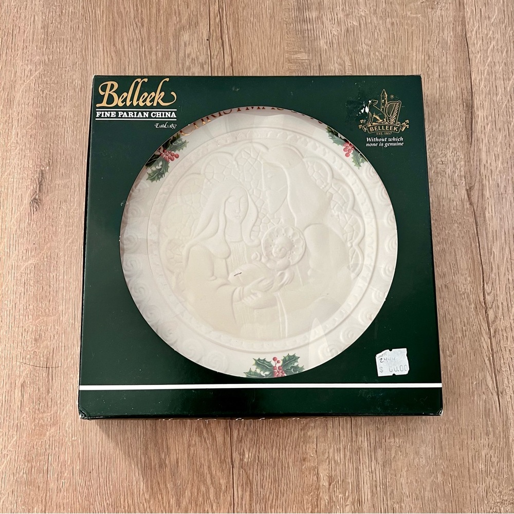 NIB Belleek Fine‎ Parian China Christmas Plate 2000 Collectible Plate 9.25”